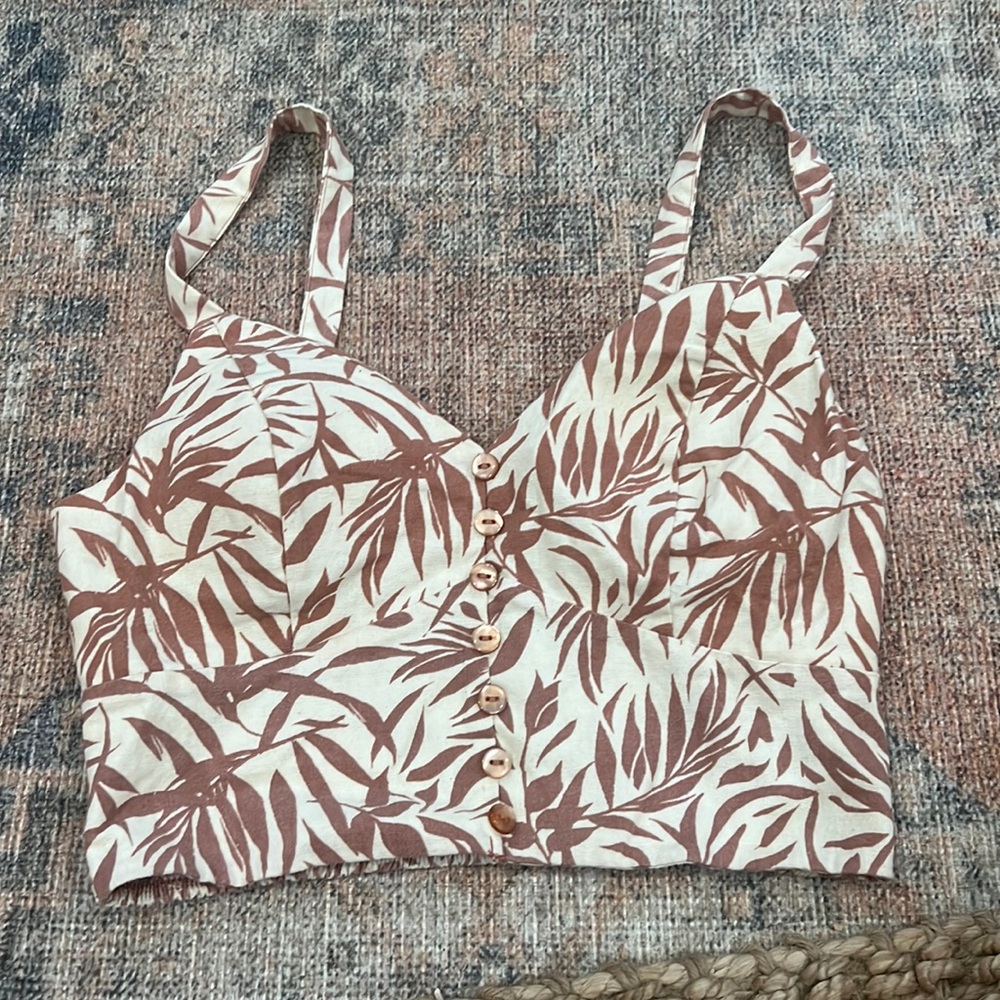 Crop top